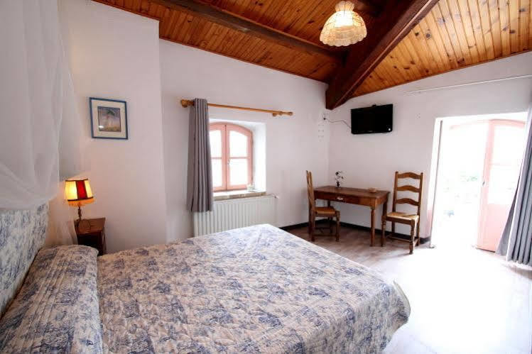 Logis Hotel Le Prieure Bourg-Saint-Andéol Dış mekan fotoğraf